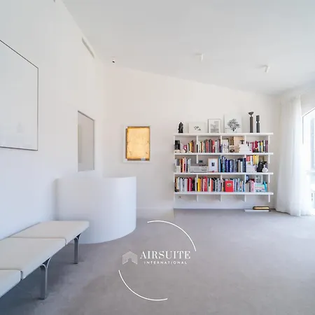 Апартаменты Luxury Luxembourg 3br By Airsuite *